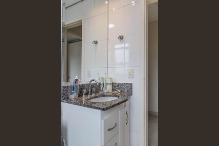 Apartamento à venda com 93m², 3 quartos e 2 vagasBanheiro Social