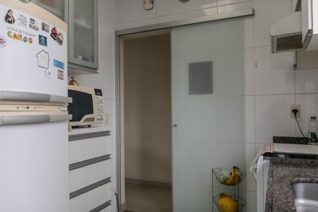 Apartamento à venda com 93m², 3 quartos e 2 vagasCozinha