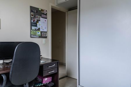 Apartamento à venda com 93m², 3 quartos e 2 vagasQuarto 2