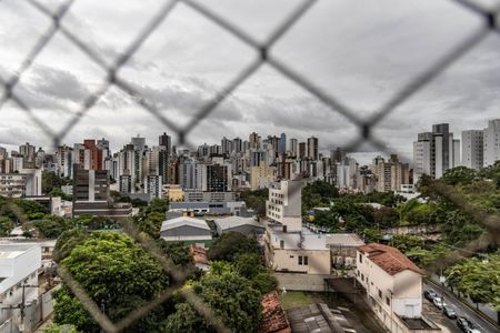 Vista da Suíte de apartamento à venda com 3 quartos, 93m² em Estoril, Belo Horizonte