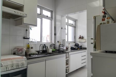 Apartamento à venda com 93m², 3 quartos e 2 vagasCozinha