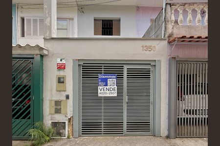 Casa à venda com 90m², 2 quartos e 1 vagaFachada 