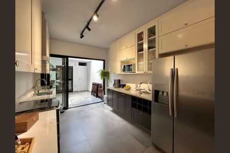 Casa à venda com 90m², 2 quartos e 1 vagaCozinha 