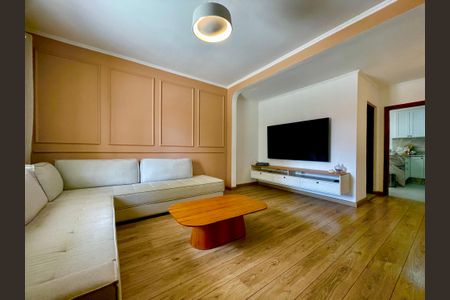 Sala de casa para alugar com 3 quartos, 319m² em Vila Rosalia, Guarulhos