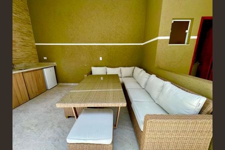 Casa à venda com 319m², 3 quartos e 2 vagasChurrasqueira