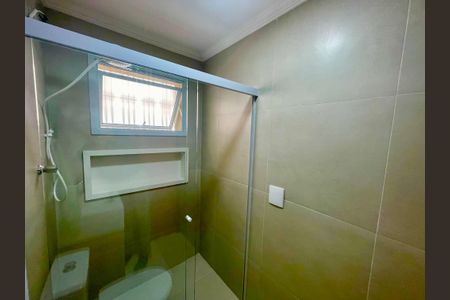 Casa à venda com 319m², 3 quartos e 2 vagasBanheiro 3