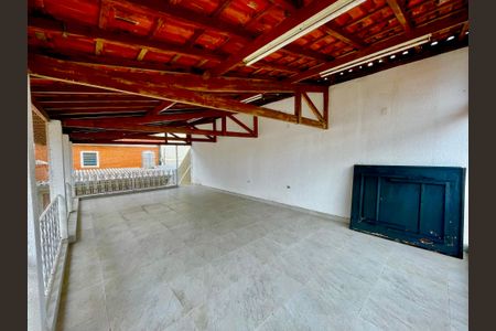 Casa à venda com 319m², 3 quartos e 2 vagasTerraco