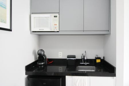 Apartamento à venda com 33m², 1 quarto e 1 vaga Apartamento à venda com 33m², 1 quarto e 1 vagaCozinha