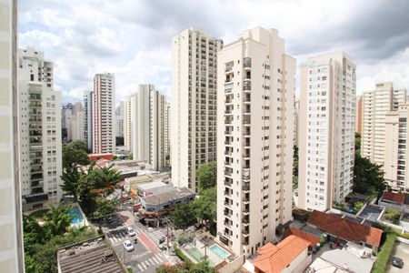 Vista de apartamento para alugar com 1 quarto, 27m² em Indianópolis, São Paulo