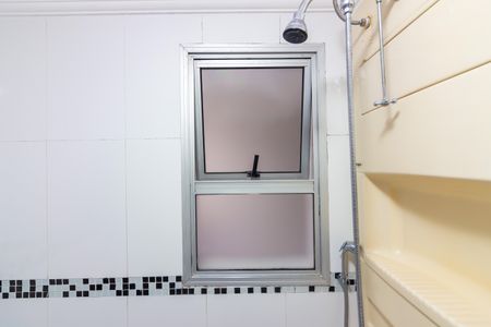 Apartamento à venda com 65m², 2 quartos e 1 vagaBanheiro