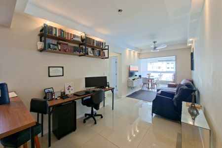 Sala de apartamento para alugar com 2 quartos, 73m² em Boqueirão, Praia Grande