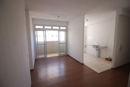 Sala de apartamento à venda com 3 quartos, 76m² em Jk, Contagem