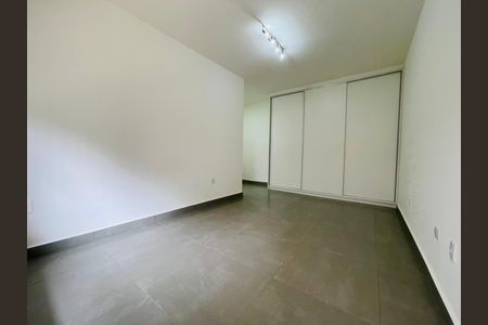 Casa à venda com 3 quartos, 590m² em Bairro das Palmeiras, Campinas