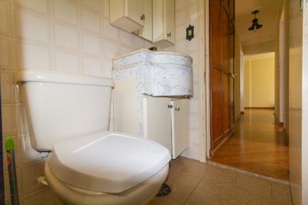 Apartamento para alugar com 70m², 2 quartos e sem vagaBanheiro