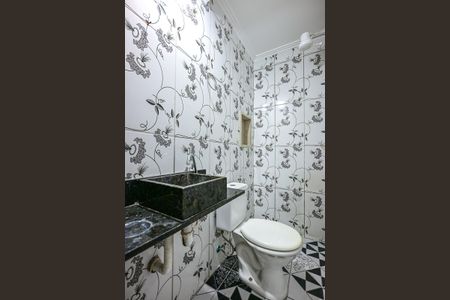 Casa para alugar com 45m², 2 quartos e sem vagaBanheiro