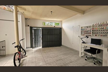 Casa à venda com 210m², 5 quartos e 3 vagas