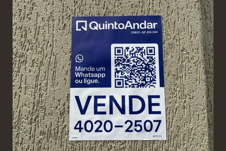 Casa à venda com 200m², 3 quartos e 3 vagas Casa à venda com 200m², 3 quartos e 3 vagasPlaca completa Qrcode e Código MZYE-532