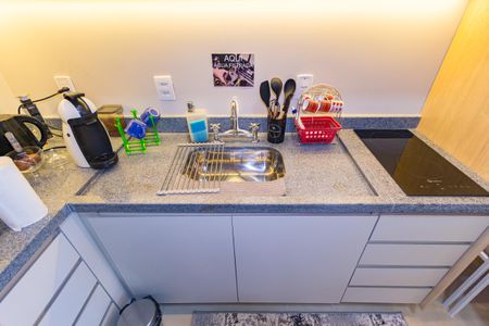 Apartamento à venda com 30m², 1 quarto e 2 vagasDetalhe - Cozinha