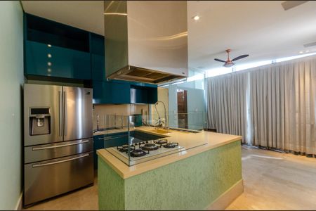 Apartamento à venda com 127m², 2 quartos e 2 vagas Apartamento à venda com 127m², 2 quartos e 2 vagasEspaço Gourmet