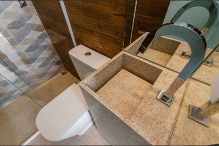 Apartamento à venda com 127m², 2 quartos e 2 vagas Apartamento à venda com 127m², 2 quartos e 2 vagasBanheiro