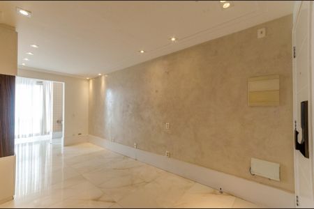 Apartamento à venda com 127m², 2 quartos e 2 vagas Apartamento à venda com 127m², 2 quartos e 2 vagasSala