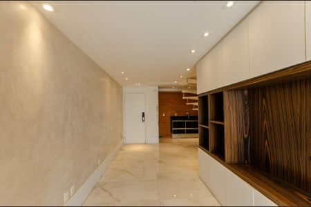 Apartamento à venda com 127m², 2 quartos e 2 vagas Apartamento à venda com 127m², 2 quartos e 2 vagasSala