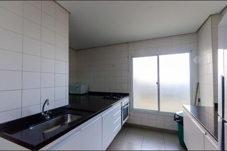 Apartamento à venda com 127m², 2 quartos e 2 vagas Apartamento à venda com 127m², 2 quartos e 2 vagasÁrea comum - Salão de festas