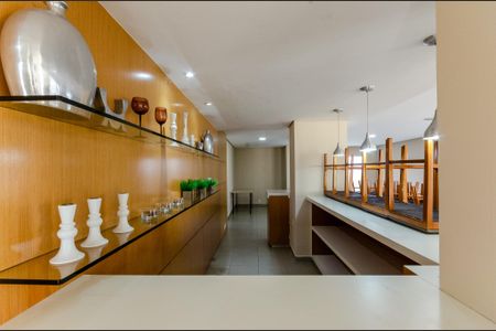 Apartamento à venda com 127m², 2 quartos e 2 vagas Apartamento à venda com 127m², 2 quartos e 2 vagasÁrea comum - Salão de festas