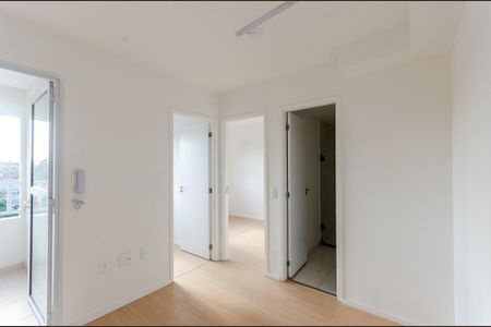 Sala de apartamento para alugar com 2 quartos, 29m² em Jardim Jaragua (sao Domingos), São Paulo