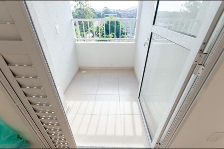 Sala - Sacada de apartamento para alugar com 2 quartos, 29m² em Jardim Jaragua (sao Domingos), São Paulo