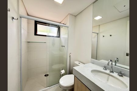 Apartamento à venda com 49m², 1 quarto e 1 vaga Apartamento à venda com 49m², 1 quarto e 1 vagaBanheiro da Suíte