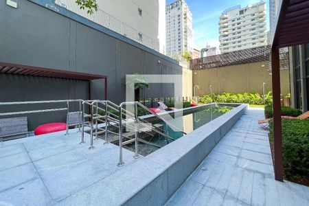 Apartamento à venda com 49m², 1 quarto e 1 vaga Apartamento à venda com 49m², 1 quarto e 1 vagaÁrea comum - Piscina