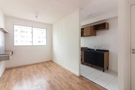Sala  de apartamento à venda com 2 quartos, 42m² em Jardim do Lago, Osasco