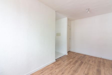 Sala  de apartamento à venda com 2 quartos, 42m² em Jardim do Lago, Osasco