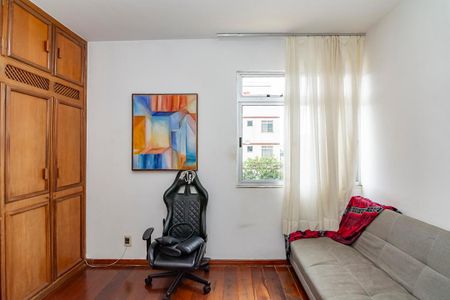 Apartamento à venda com 85m², 3 quartos e 1 vagaQuarto 2