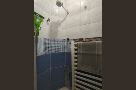 Apartamento à venda com 87m², 2 quartos e sem vaga Apartamento à venda com 87m², 2 quartos e sem vagaBanheiro de serviço