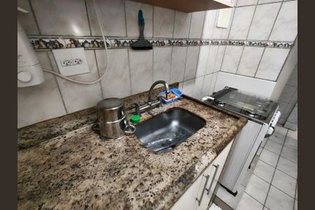 Apartamento à venda com 87m², 2 quartos e sem vaga Apartamento à venda com 87m², 2 quartos e sem vagaCozinha