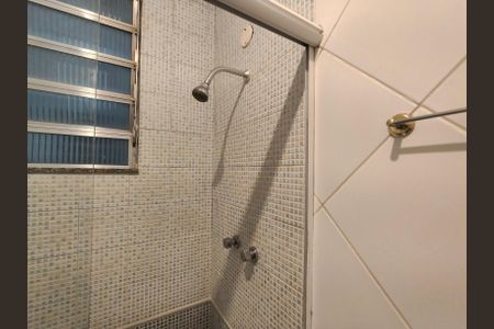 Apartamento à venda com 87m², 2 quartos e sem vaga Apartamento à venda com 87m², 2 quartos e sem vagaBanheiro da Suíte