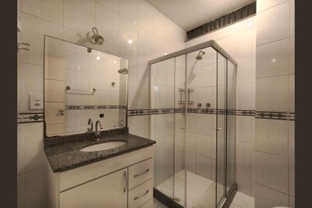 Apartamento à venda com 87m², 2 quartos e sem vaga Apartamento à venda com 87m², 2 quartos e sem vagaBanheiro Corredor