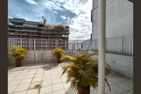 Apartamento à venda com 87m², 2 quartos e sem vaga Apartamento à venda com 87m², 2 quartos e sem vagaÁrea comum - Playground