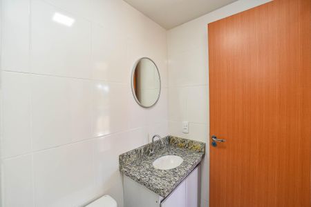 Apartamento à venda com 45m², 2 quartos e 1 vaga Apartamento à venda com 45m², 2 quartos e 1 vagaBanheiro