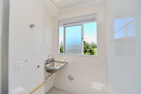 Apartamento à venda com 45m², 2 quartos e 1 vaga Apartamento à venda com 45m², 2 quartos e 1 vagaCozinha e Área de Serviço