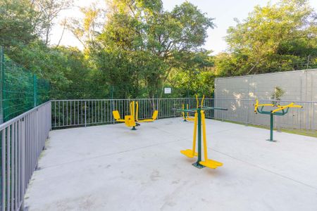 Apartamento à venda com 45m², 2 quartos e 1 vaga Apartamento à venda com 45m², 2 quartos e 1 vagaAcademia externa