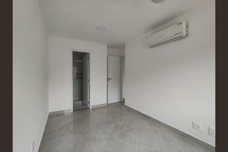 Apartamento à venda com 69m², 2 quartos e 1 vagaSuíte