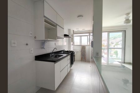 Apartamento à venda com 69m², 2 quartos e 1 vagaCozinha