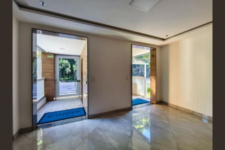 Apartamento à venda com 69m², 2 quartos e 1 vagaFachada e portaria