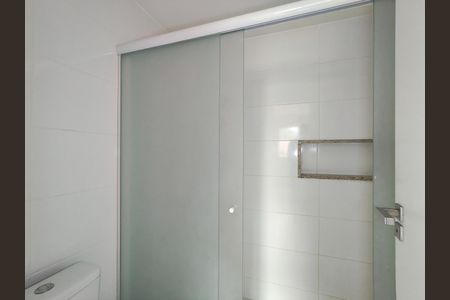 Apartamento à venda com 69m², 2 quartos e 1 vagaBanheiro da Suíte