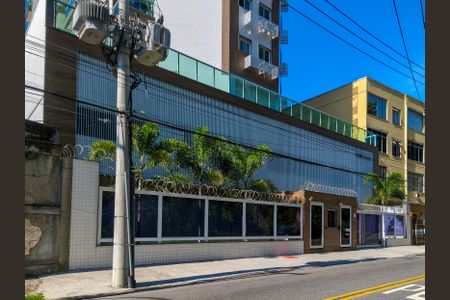 Apartamento à venda com 69m², 2 quartos e 1 vagaFachada e portaria