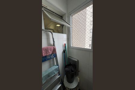 Apartamento à venda com 67m², 3 quartos e 1 vagaÁrea de Serviço