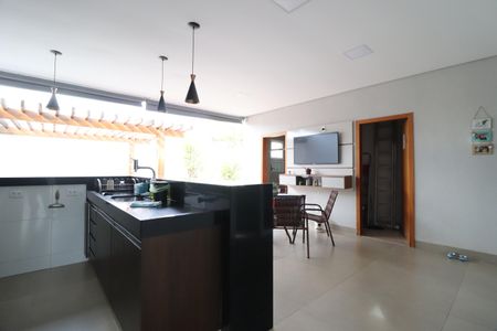 Casa para alugar com 210m², 3 quartos e 4 vagasVaranda gourmet